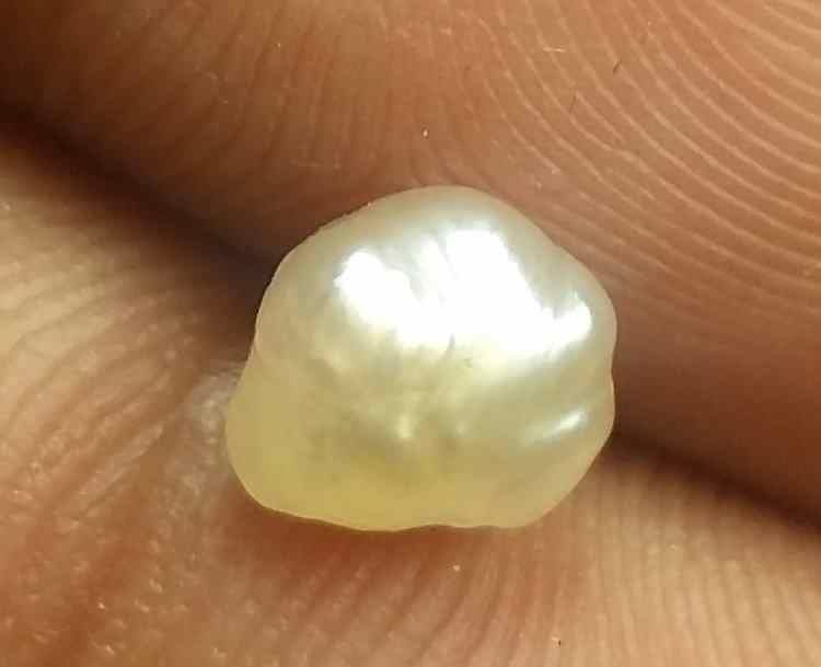 1.00 Carats Basra Pearl 6.76 x 5.72 x 3.64 mm