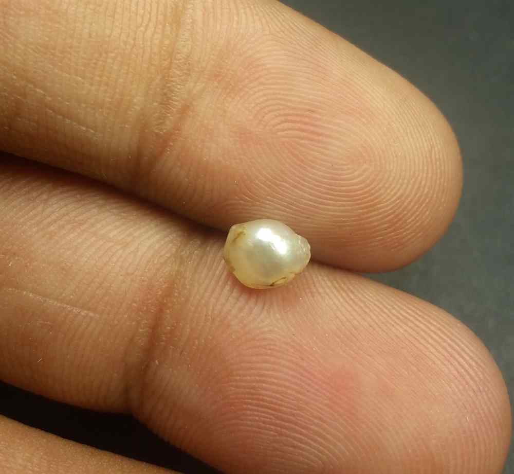 0.91 Carats Basra Pearl 5.74 x 4.96 x 4.22 mm