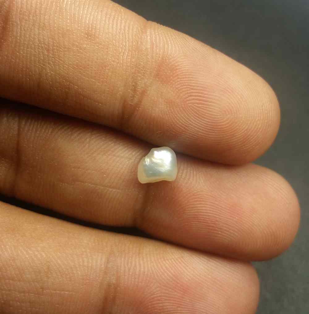 0.96 Carats Basra Pearl 6.26 x 5.79 x 3.71 mm