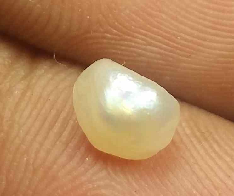 0.87 Carats Basra Pearl 5.92 x 4.41 x 4.98 mm
