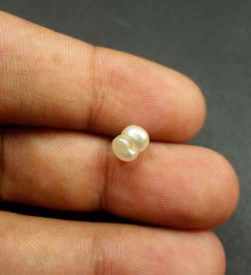 1.46 Carats Basra Pearl 7.19 x 5.26 x 4.76 mm