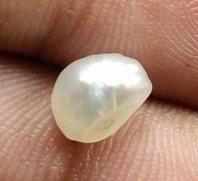 1.16 Carats Basra Pearl 6.98 x 5.68 x 3.96 mm