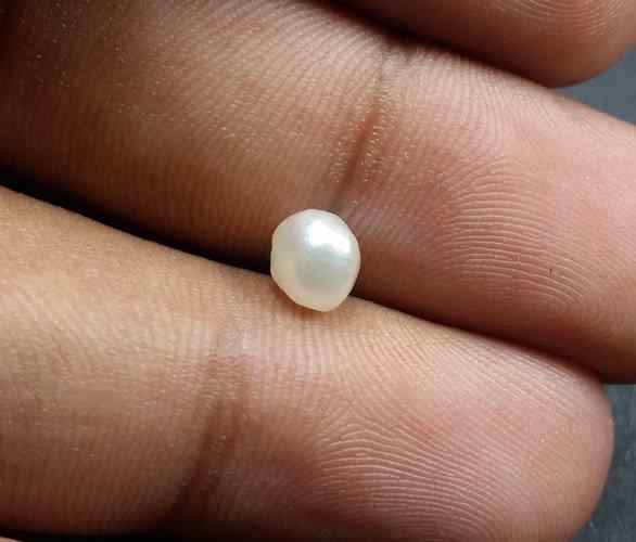 1.17 Carats Basra Pearl 7.01 x 5.27 x 3.96 mm