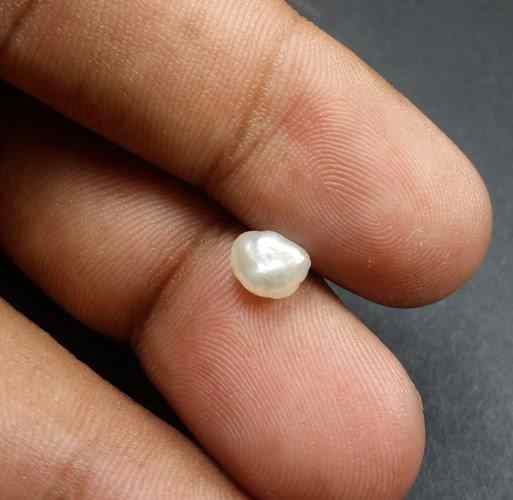 1.08 Carats Basra Pearl 6.81 x 4.54 x 4.40 mm