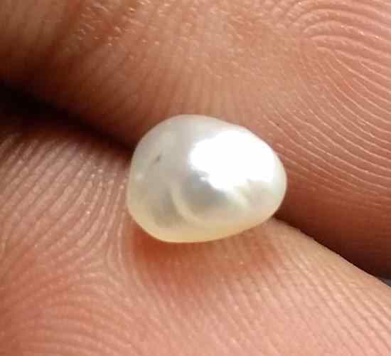 1.09 Carats Basra Pearl 6.56 x 5.63 x 4.21 mm
