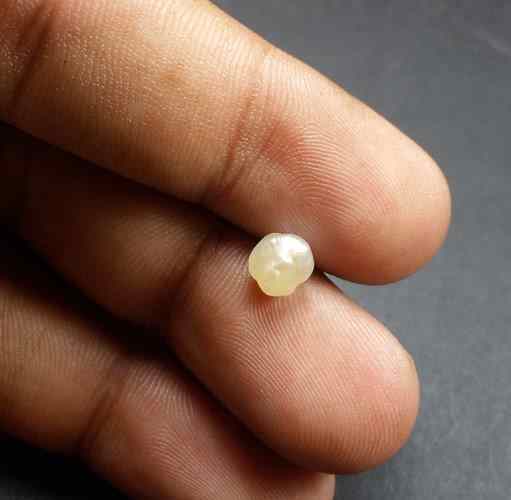 1.18 Carats Basra Pearl 6.12 x 5.50 x 4.67 mm