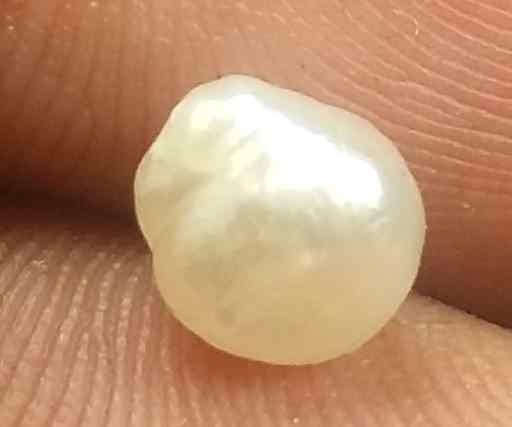 0.98 Carats Basra Pearl 5.98 x 5.58 x 4.40 mm