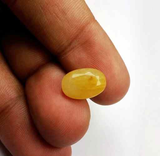 6.30 Carats Ceylon Yellow Sapphire 12.79 x 8.78 x 5.37 mm