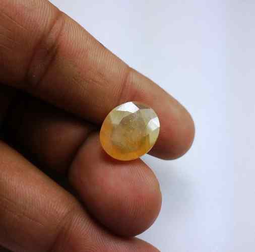 12.36 Carats African Yellow Sapphire 15.27 x 12.92 x 5.69 mm