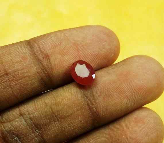 1.90 Carats Burma Mines Ruby 7.82 x 6.03 x 4.34 mm