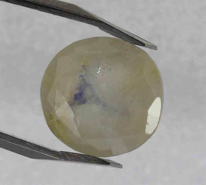 6 Carats Bluish Yellow Sapphire 10.30 x 9.75 x 6.50 mm