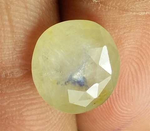 6 Carats Bluish Yellow Sapphire 10.30 x 9.75 x 6.50 mm