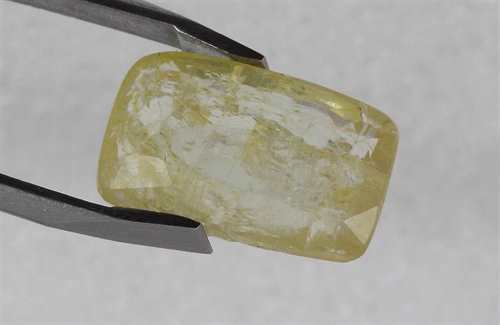 5.09 Carats Orange Sapphire 11.47 x 7.76 x 5.51 mm