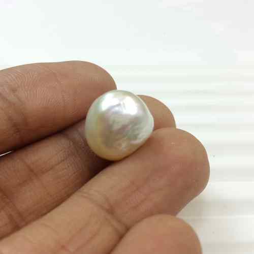 10.79 Carats Natural Venezuela Pearl 12.92 x 11.44 x 10.26 mm