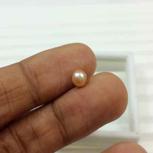 0.86 Carats Natural Venezuela Pearl 5.05 x 4.96 x 4.91 mm