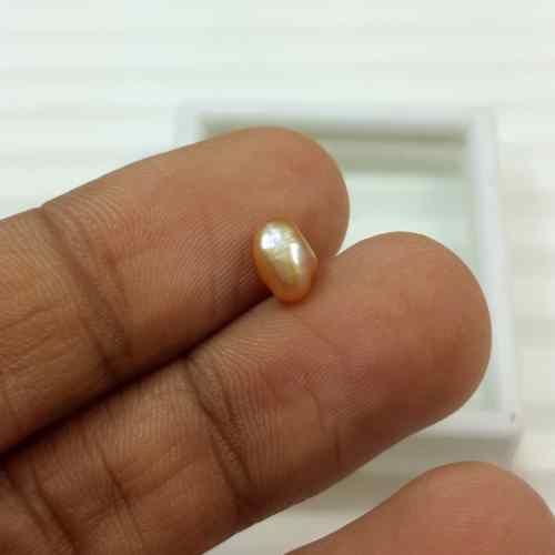 0.96 Carats Natural Venezuela Pearl 6.65 x 4.79 x 3.92 mm