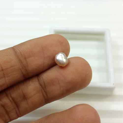 1.1 Carats Natural Venezuela Pearl 6.57 x 5.65 x 3.96 mm