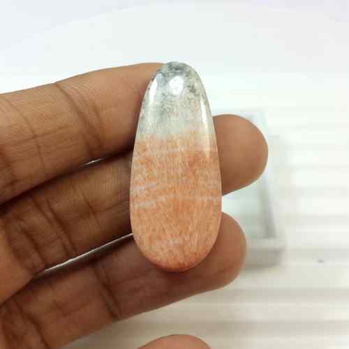 38.72 Carats Natural Celestobarite 38.81 x 15.47 x 4.88 mm