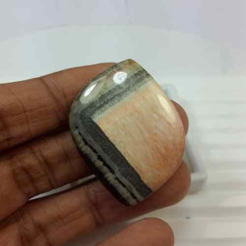 72.58 Carats Natural Celestobarite 40.05 x 28.88 x 5.68 mm