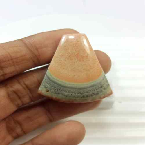 67.78 Carats Natural Celestobarite 35.27 x 30.04 x 5.95 mm