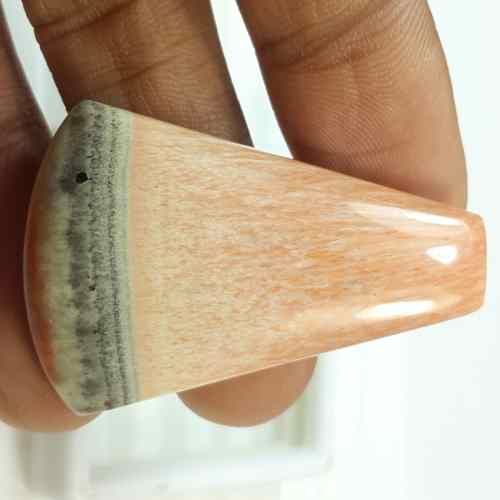 69.62 Carats Natural Celestobarite 42.18 x 28.30 x 6.41 mm