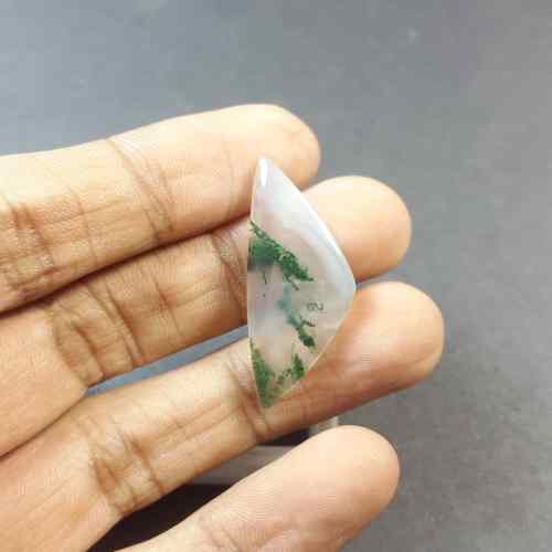 12.37 Carats Moss Agate 33.96 x 13.23 x 4.03 mm