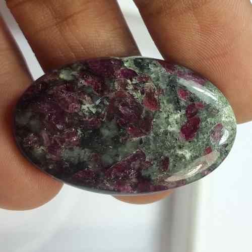 28.2 Carats Natural Eudialyte 34.28 x 23.08 x 4.21 mm