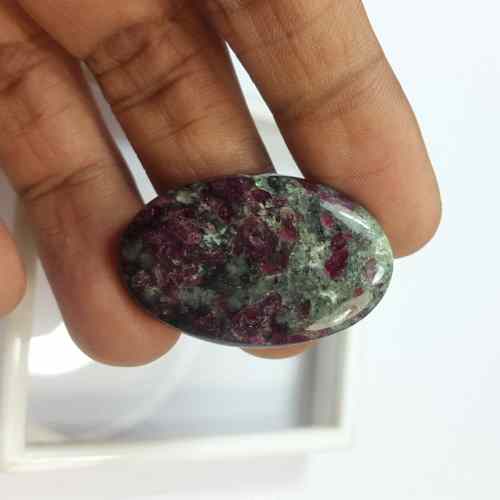 28.2 Carats Natural Eudialyte 34.28 x 23.08 x 4.21 mm