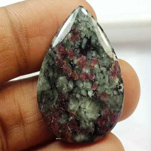 27.3 Carats Natural Eudialyte 29.62 x 22.56 x 4.24 mm