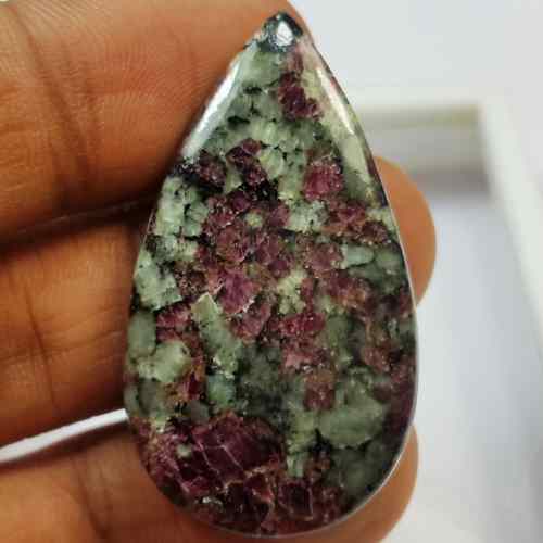 39.82 Carats Natural Eudialyte 37.85 x 22.47 x 4.86 mm