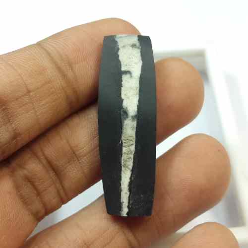 20.34 Carats Natural Chrysanthemum 35.77 x 12.52 x 4.66 mm