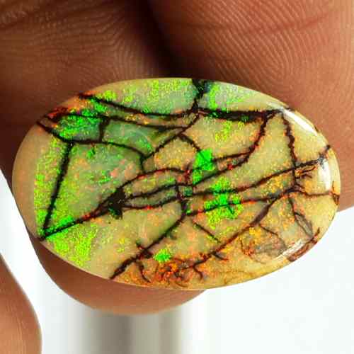 4.95 Carats Monarch Opal 20.86 x 14.92 x 2.22 mm