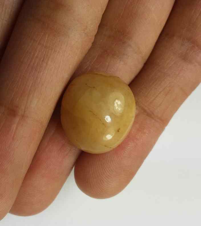 23.27 Carats Padparadscha Cabs Sapphire 17.34 x 16.41 x 8.90 mm