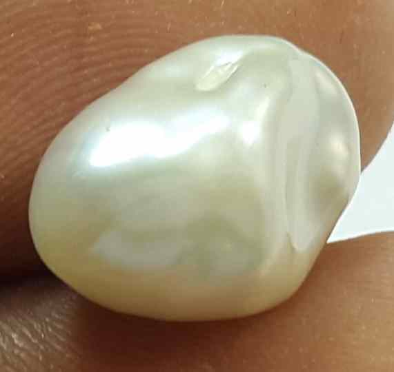5.27 Carat Venezuela Pearl 12.44 X 9.12 X 7.83 mm
