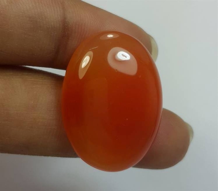 24.4 Carats Orange Chalcedony 25.81 x 18.93 x 6.07 mm