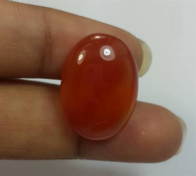 15.16 Carats Orange Chalcedony 20.85 x 15.11 x 5.89 mm