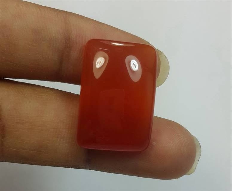 16.99 Carats Orange Chalcedony 21.11 x 14.45 x 5.85 mm