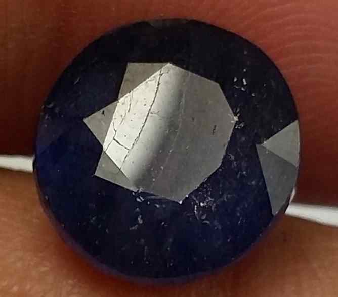 5.16 Carats Blue African Sapphire 9.34 x 8.29 x 5.67 mm