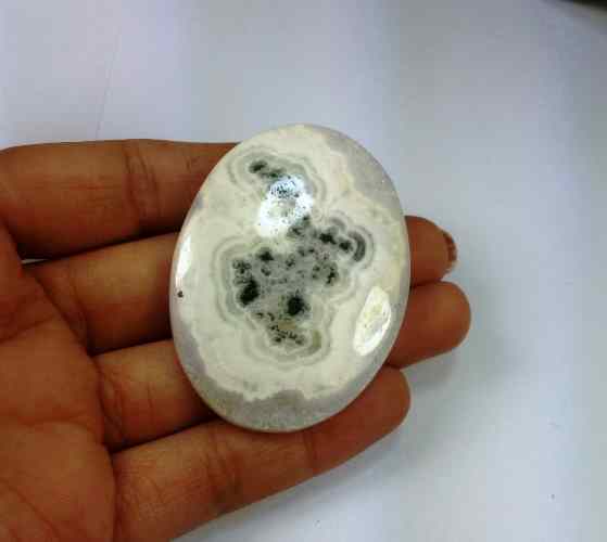 111.10 Carats Solar Eye 51.75 X 38.38 X 6.05 mm