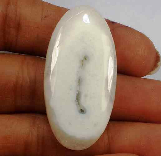 36.22 Carats Solar Eye 38.63 X 19.11 X 5.59 mm