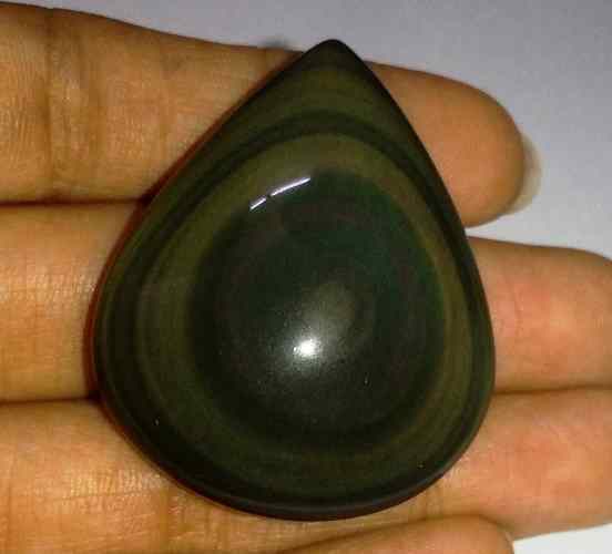 98.72 Carats Obsidian Eye 41.52 X 32.99 X 12.97 mm