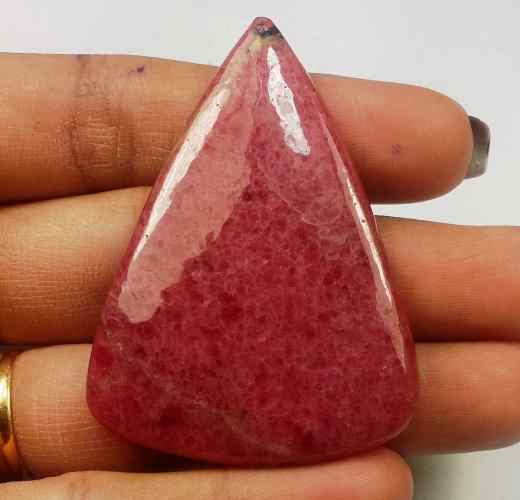 86.72 Carats Rhodonite  49.60 X 36.24 X 4.78 mm