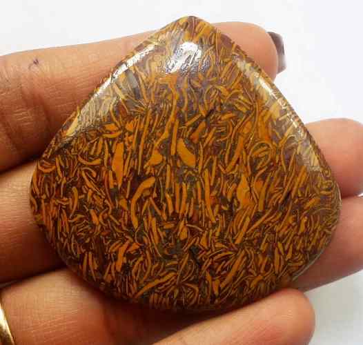 92.82 Carats Mariam Jasper 47.35 X 45.30 X 5.26 mm