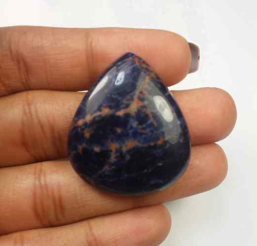 34.27 Carats Sodalite 31.72 X 27.55 X 5.84 mm