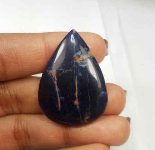 27.57 Carats Sodalite 34.34 X 26.19 X 4.80 mm