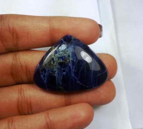 34.87 Carats Sodalite 34.03 X 26.55 X 6.34 mm