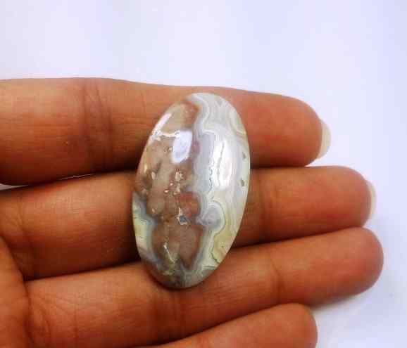 21.22 Carats Laguna Lace 36.63 X 19.21 X 4.30 mm