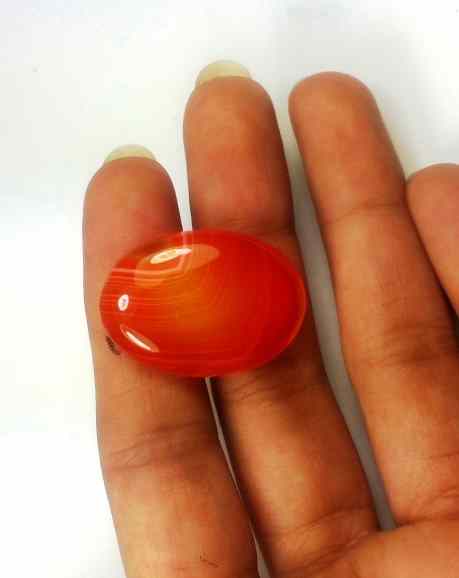 25.92 Carats Banded Agate 28.04 X 20.09 X 5.80 mm