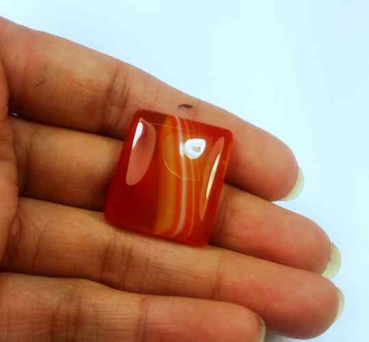29.12 Carats Banded Agate 3.82 X 20.93 X 5.68 mm