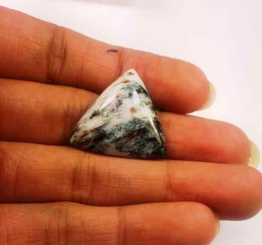 15.27 Carats Astrophyllite 22.23 X 21.85 X 4.89 mm